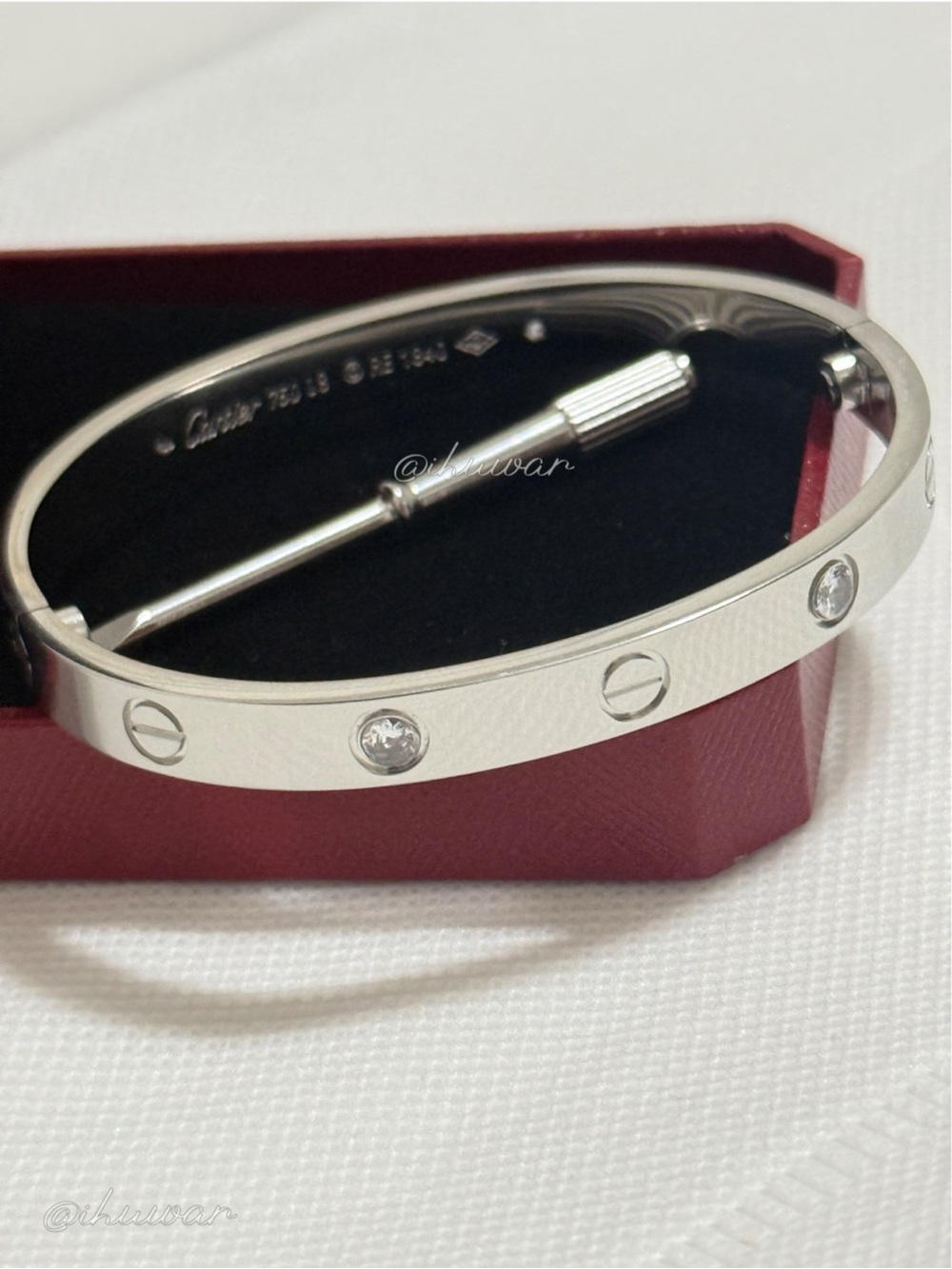 New Silver Stainless Steel Diamond Screw Motif Unisex Bangle & Screwdriver - Picture 4 of 8